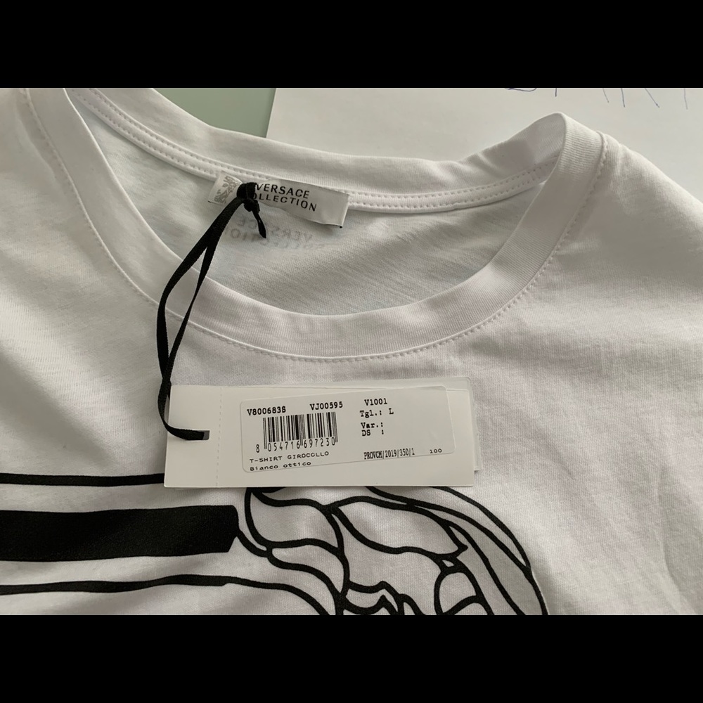Versace tee - Picture 3 of 5